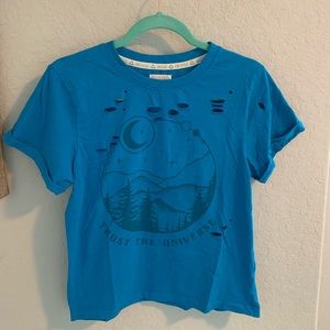 💪🏻👚 Recycled Threads Trust the Universe Tee Bright Blue Medium